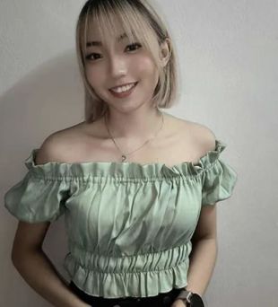 赢博体育a赢博体育官网入口pp大马女歌手刚拍完婚纱照就惨遭男粉8刀捅死尸体还被带回家…(图13)